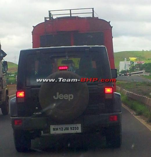Jeep Wrangler SUV spotted testing in India 