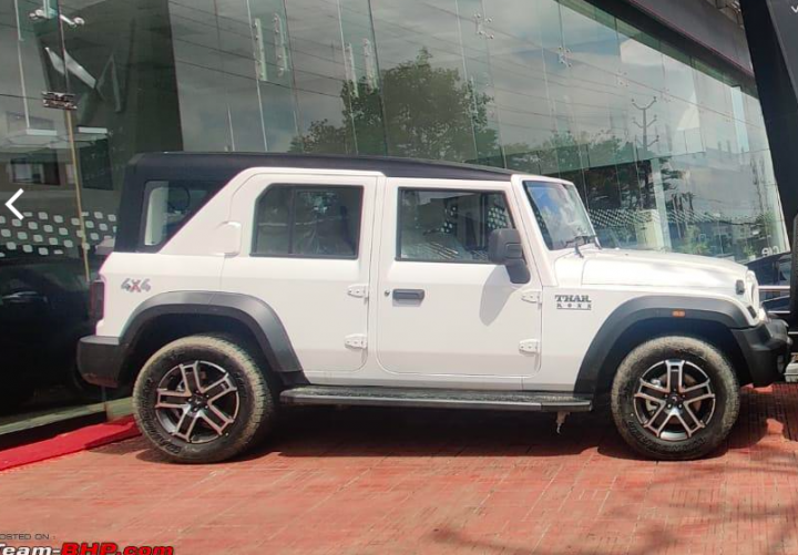 Checked out the Thar Roxx & test drove the diesel AT: My observations 