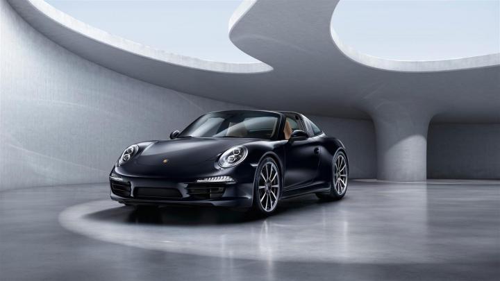 Porsche 911 Targa 4, Targa 4S launched in India 