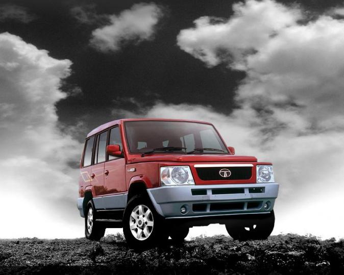 Tata Motors to showcase 3 refreshed cars by June 2013 end 