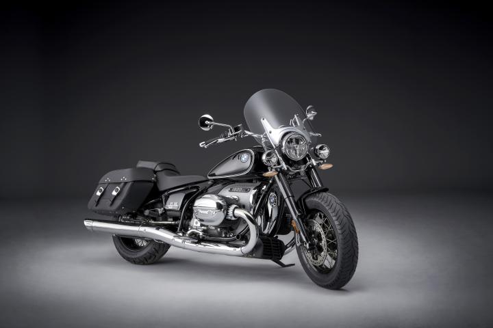 BMW R 18 Classic launched at Rs. 24 lakh 