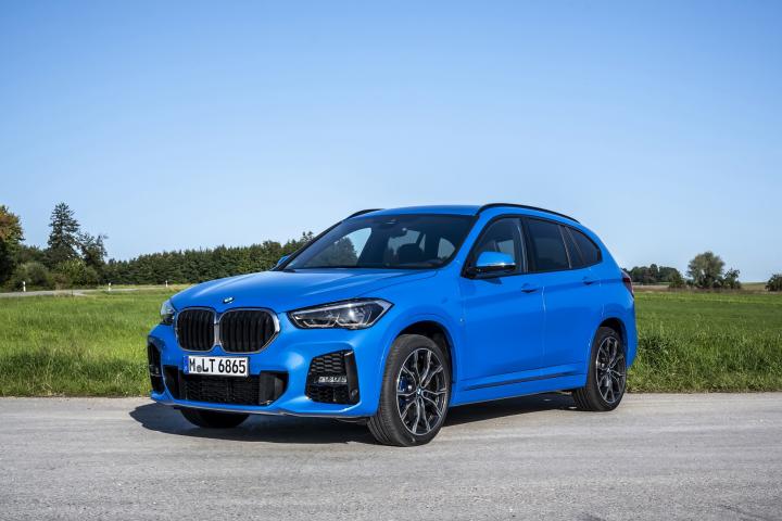 BMW X1 facelift launched at Rs. 35.90 lakh 