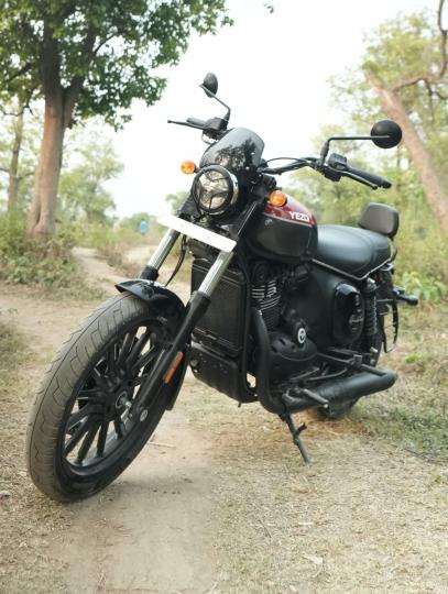 Yezdi Roadster now offered with free accessories worth Rs 16,000 