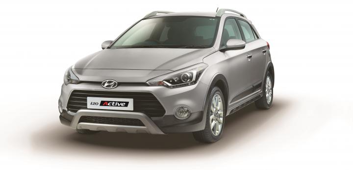 Hyundai launches Elite i20, i20 Active with AVN system 