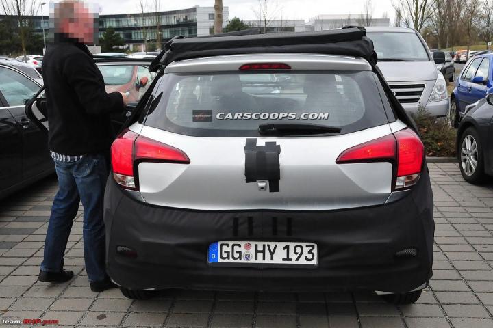 Interiors of Next-gen Hyundai i20 spied 