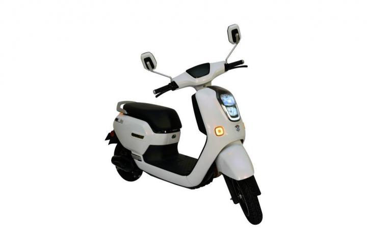 Okinawa Lite e-scooter launched at Rs. 59,990 