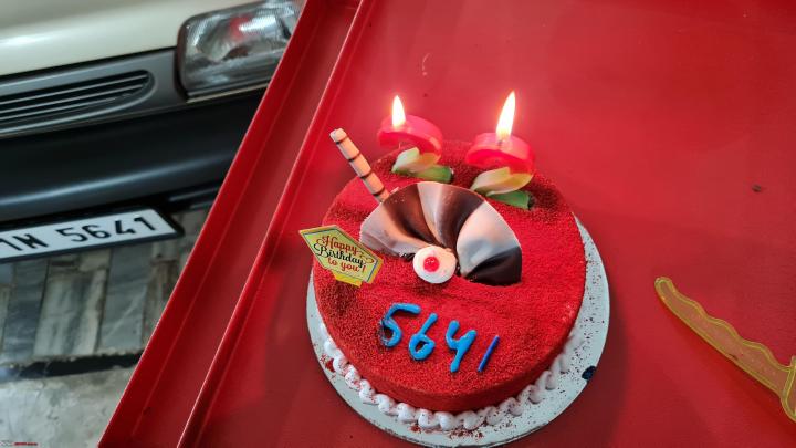 Maruti Suzuki ciaz theme cake | Toy car, Themed cakes, Suzuki
