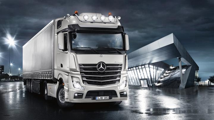Daimler To Be Renamed Mercedes Benz Split Truck Car Units Team Bhp