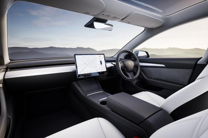 Tesla drops lumbar support feature due to 'almost no usage' 