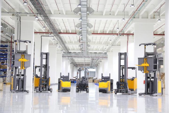 Mercedes opens parts warehouse & training centre in Chakan 