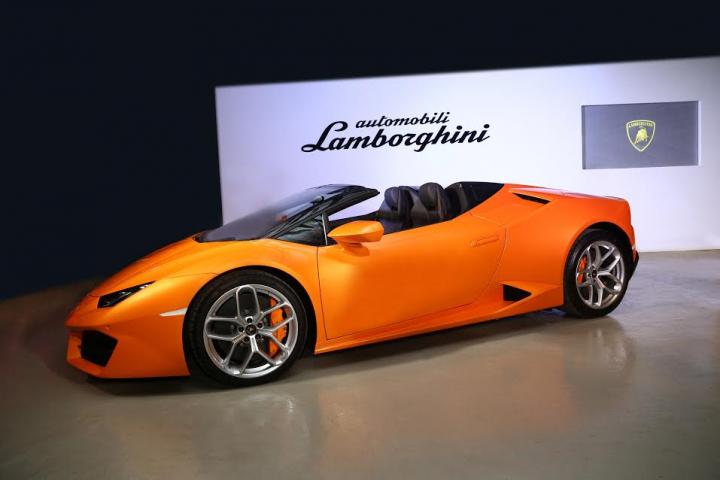 Lamborghini Huracan RWD Spyder launched at Rs. 3.45 crore 