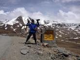 Cycling to Khardung La!