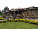 Guide: The Hoysala Era Temples