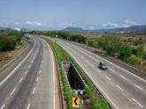 Gadkari: 140 kmph speed limits
