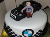 Car-themed birthday cakes