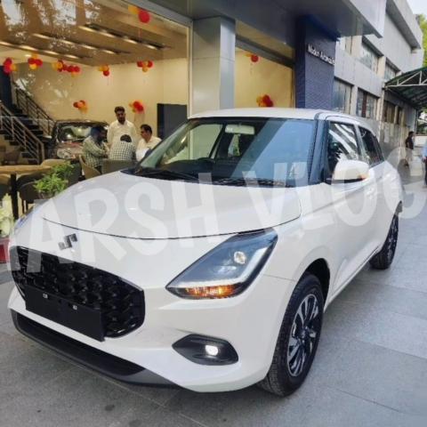 2024 Maruti Suzuki Swift reaches dealership ahead of launch | Team-BHP